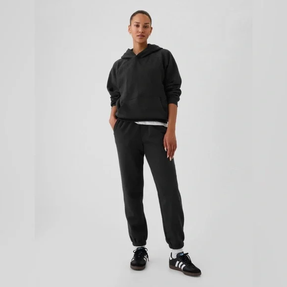 GAP VintageSoft Hoodie - Picture 3 of 7